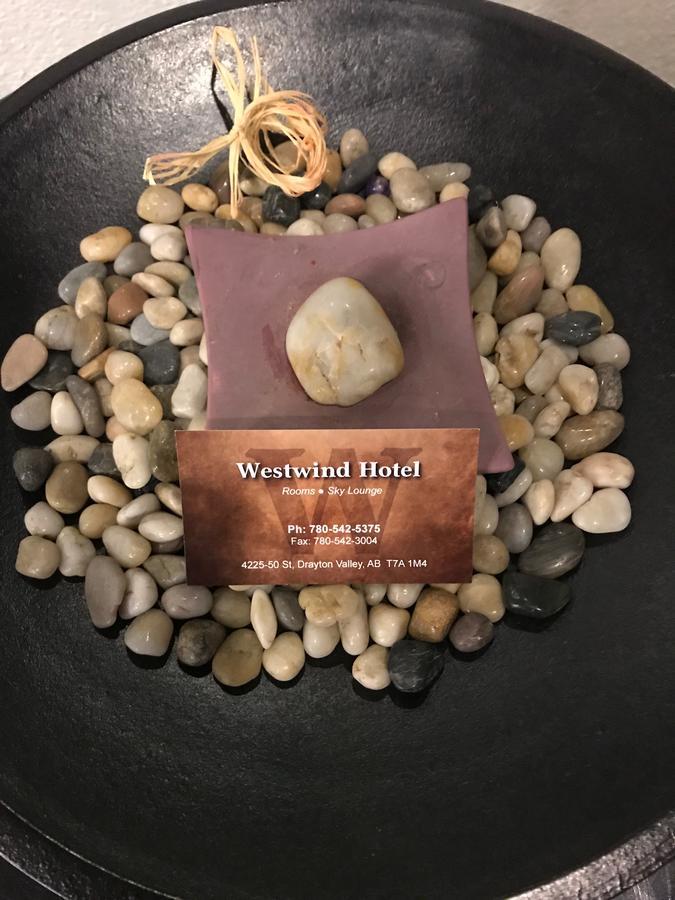 Westwind Motor Inn Drayton Valley 外观 照片