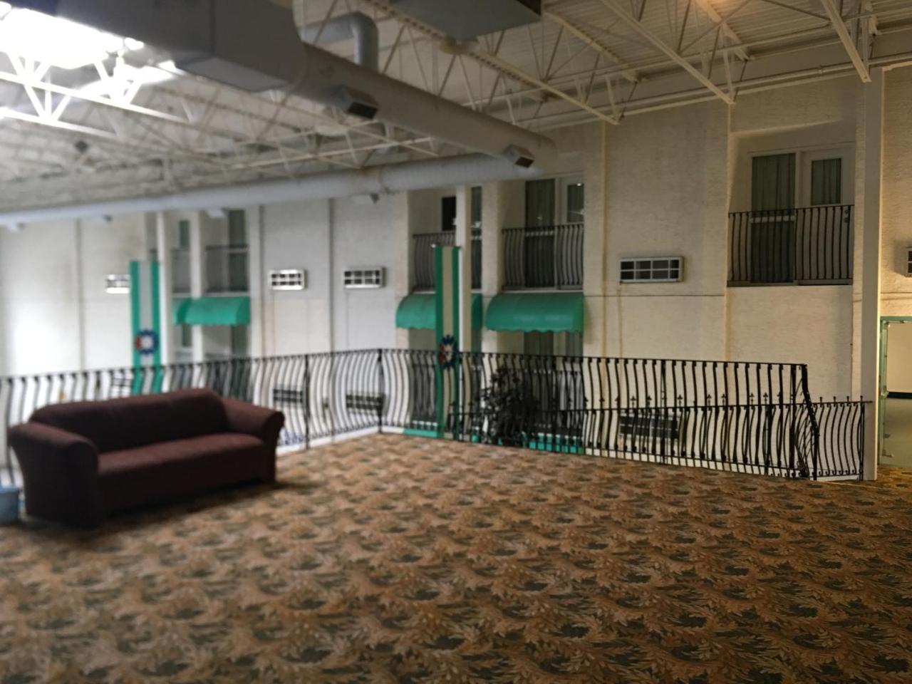 Westwind Motor Inn Drayton Valley 外观 照片