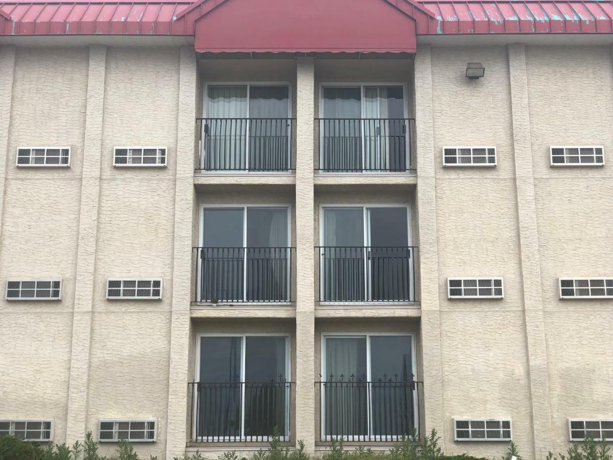 Westwind Motor Inn Drayton Valley 外观 照片