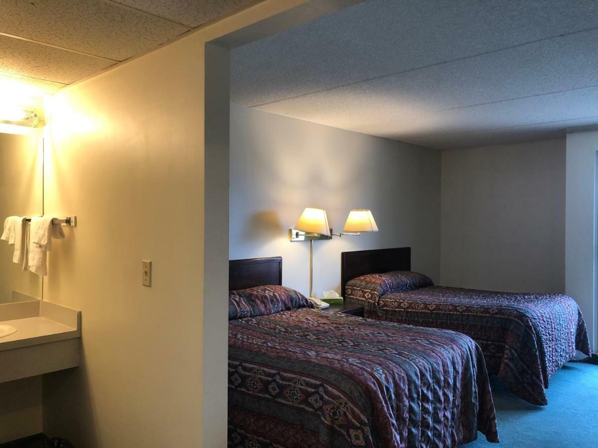 Westwind Motor Inn Drayton Valley 外观 照片