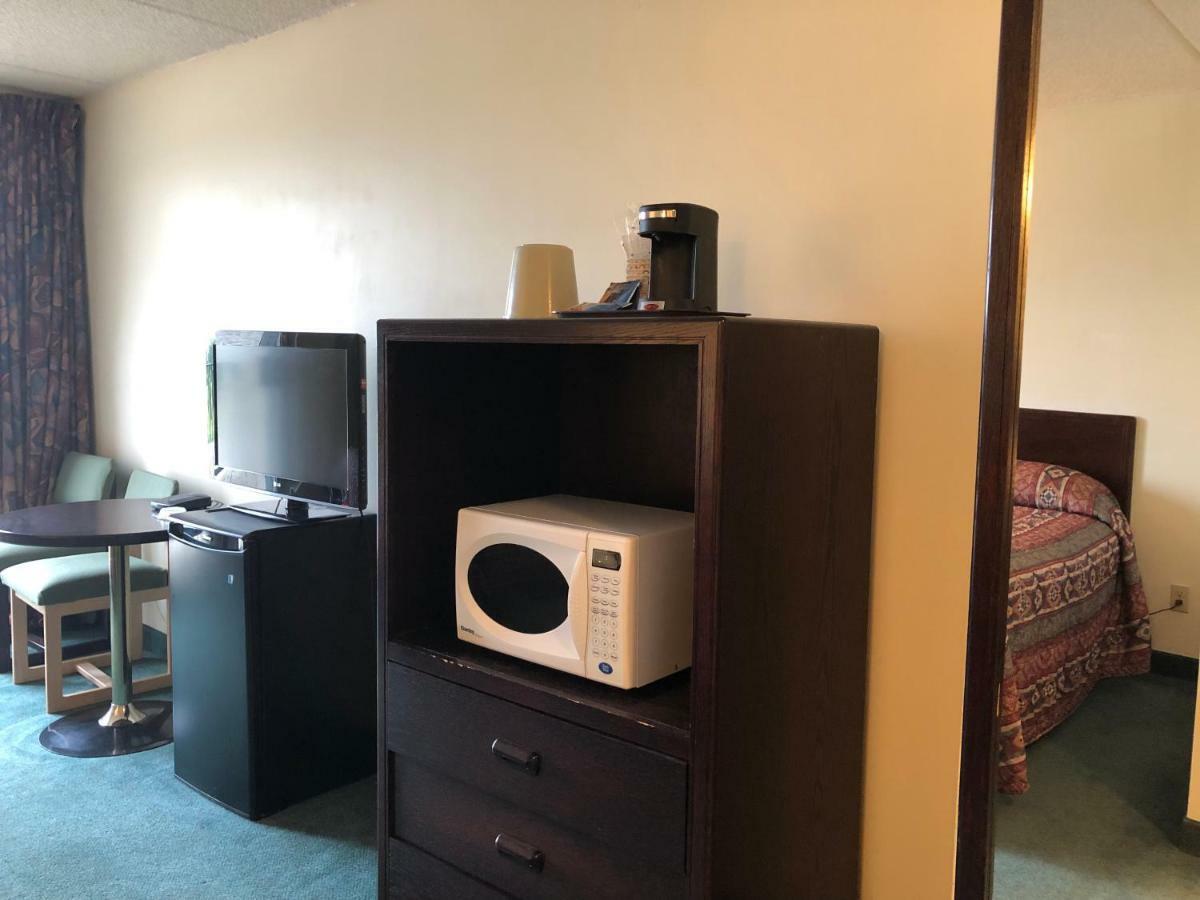 Westwind Motor Inn Drayton Valley 外观 照片